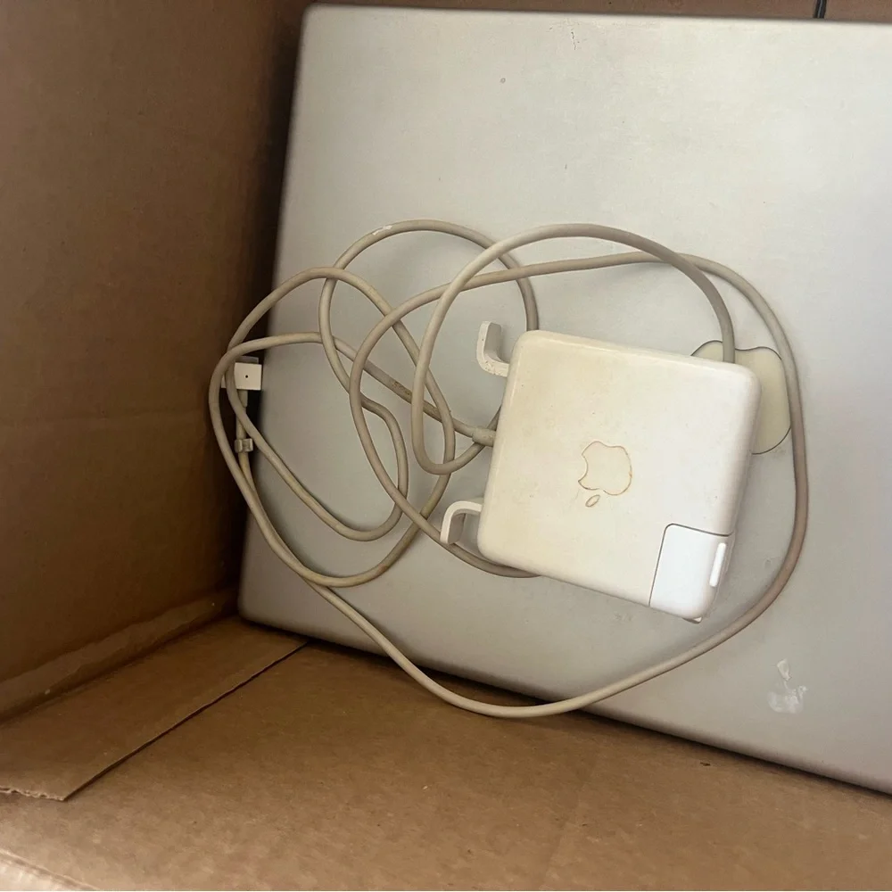 MacBook Pro (15-inch, 2.4 2.2GHz) Parts Bundle